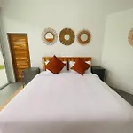 Villa Kurma, Modern & Tropical, 2Br, Near Fisherman Village